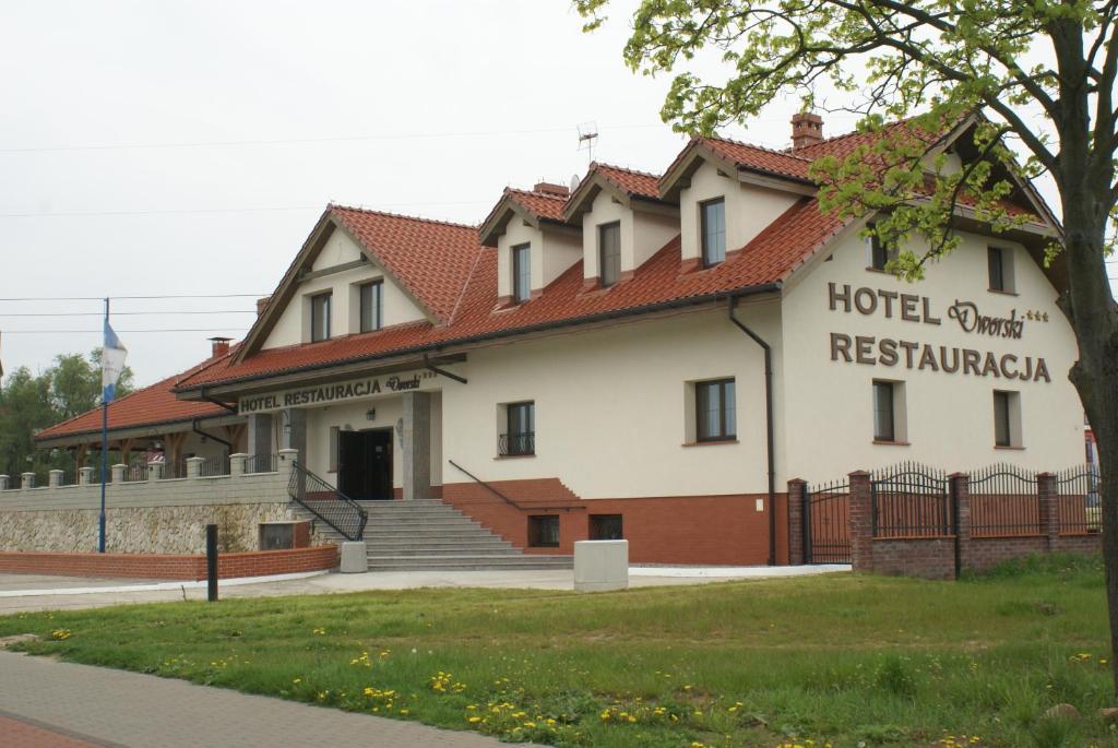 Hotel Dworski Galaktyczny Park Warzymice Extérieur photo